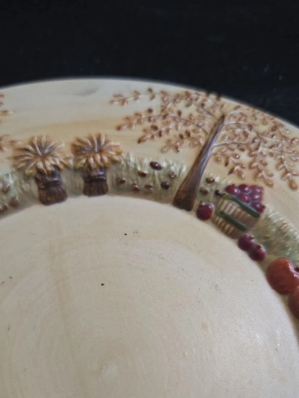 Yankee Candle Cream Ceramic Candle Plate with Autumn Fruit Border